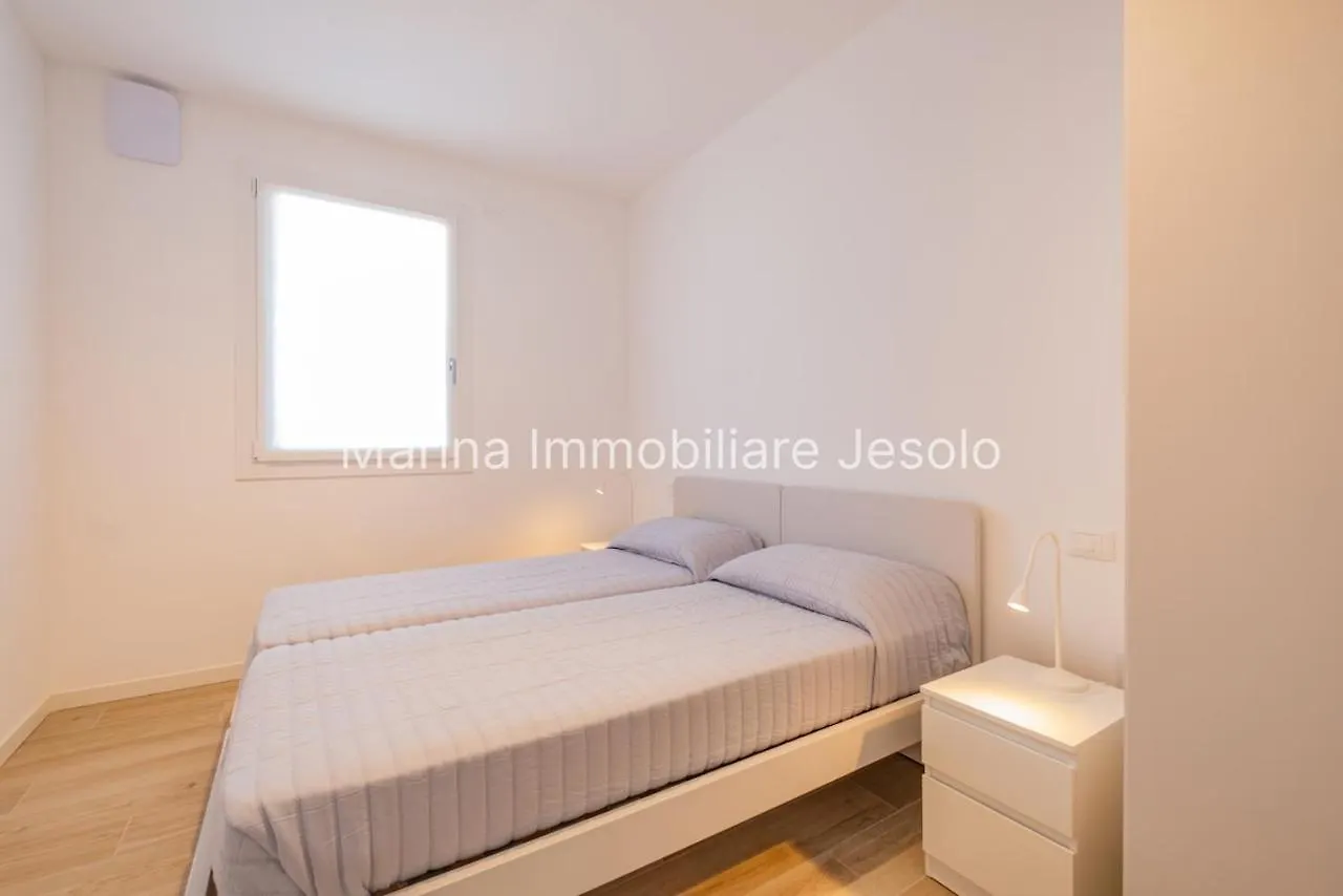 Twin Bays 2 Appartement Lido di Jesolo 0*,